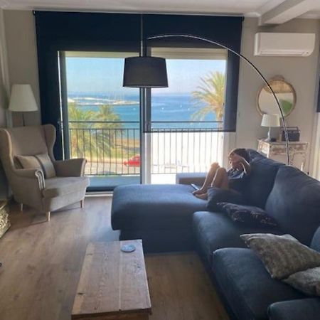 Primera Linea De Mar Y Playa Росес Екстериор снимка
