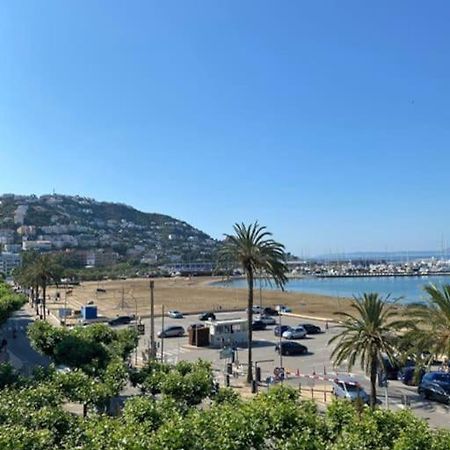 Primera Linea De Mar Y Playa Росес Екстериор снимка